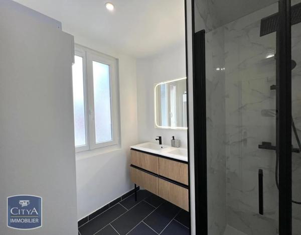 Appartement à louer 2 pièces 47.62m²