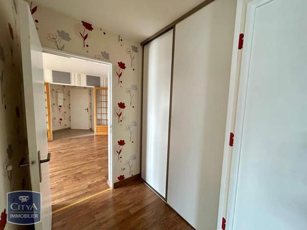 Appartement à louer 3 pièces 63.8m²