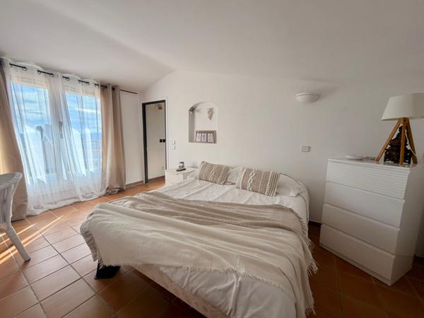 Bendejun (06390) Maison 6 pièces au calme absolue vue montagne