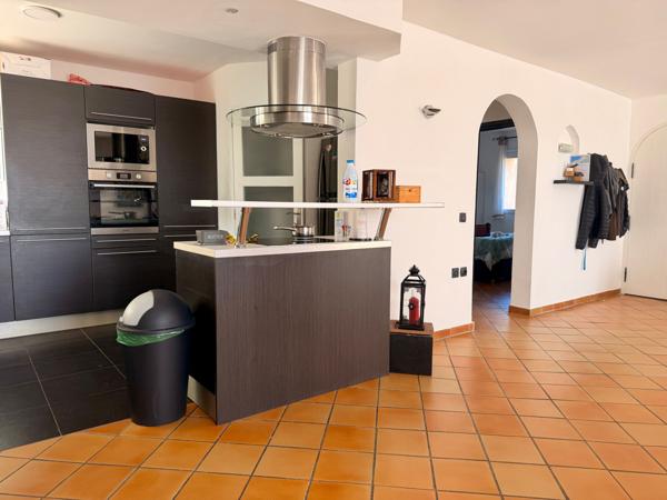 Bendejun (06390) Maison 6 pièces au calme absolue vue montagne