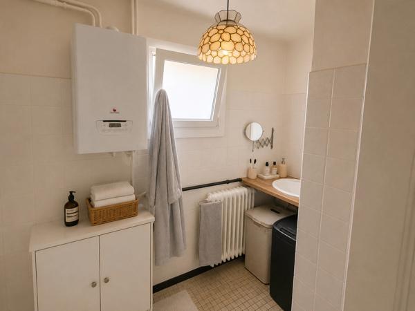 BIARRITZ – MAISON AVEC JARDIN, GARAGE & DÉPENDANCE – VENDUE LOUÉE A UNE PERSONNE AGÉE
