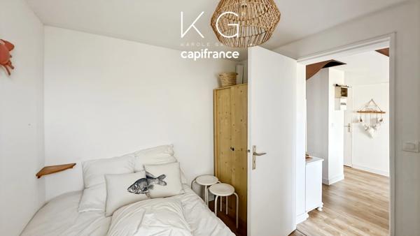 EXCLUSIVITE, à Tourgeville proche plage bel appartement en duplex 48 m2 à vendre 2 chambres, balcon et parking