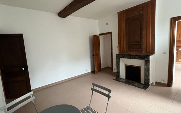 Appartement à louer    2 pièces •  Compiègne