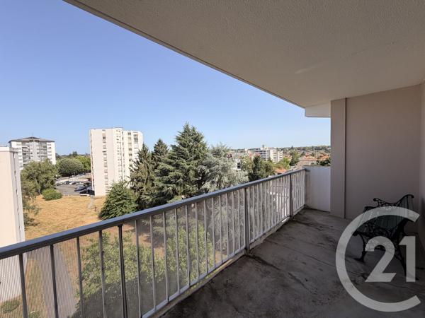 Appartement F3 à vendre  3 pièces - 73,45 m 2   PAU  - 64