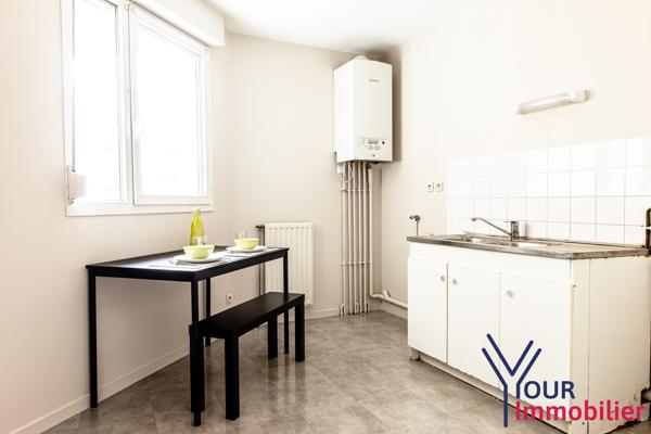 Appartement à vendre, 3 pièces - Bron 69500
