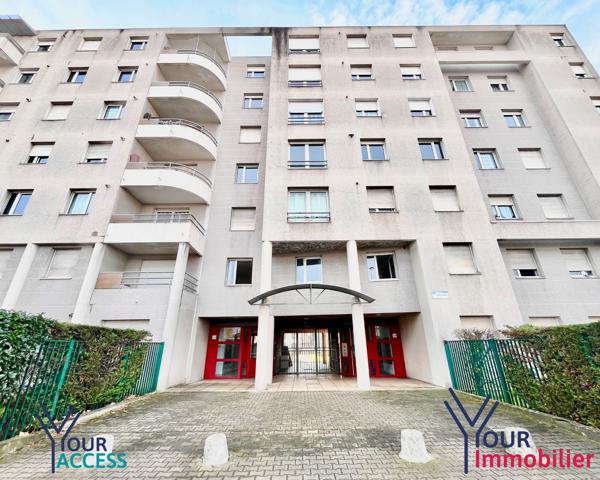 Appartement à vendre, 3 pièces - Bron 69500