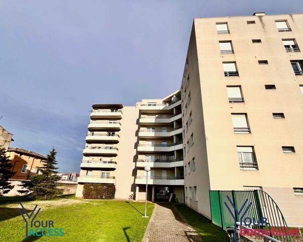 Appartement à vendre, 3 pièces - Bron 69500