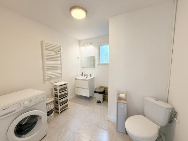 MAGESCQ - BEL ENSEMBLE IMMOBILIER 1 MAISON + 2 APPARTEMENTS + TERRAIN