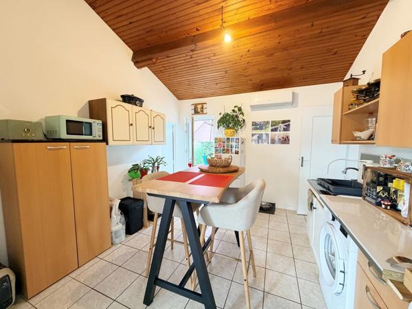 MAGESCQ - BEL ENSEMBLE IMMOBILIER 1 MAISON + 2 APPARTEMENTS + TERRAIN