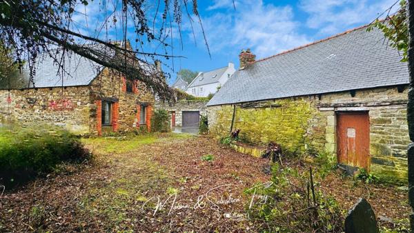 Ensemble immobilier en pierre à fort potentiel – Lannion, centre-ville à pied