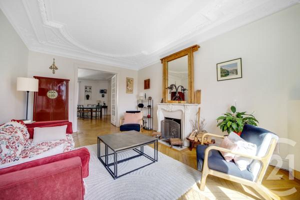 Appartement F6 à vendre  6 pièces - 142,02 m2 PARIS - 75009