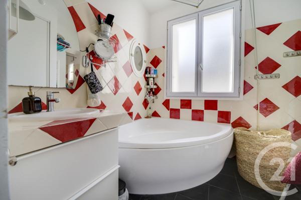 Appartement F6 à vendre  6 pièces - 142,02 m2 PARIS - 75009