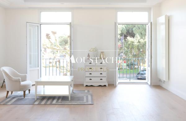 APPARTEMENT DE STANDING - APERÇU MER EN PLEIN COEUR DU CENTRE VILLE -