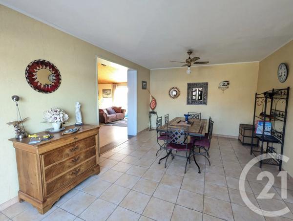 Maison à vendre  5 pièces - 118 m 2   CHALLANS  - 85