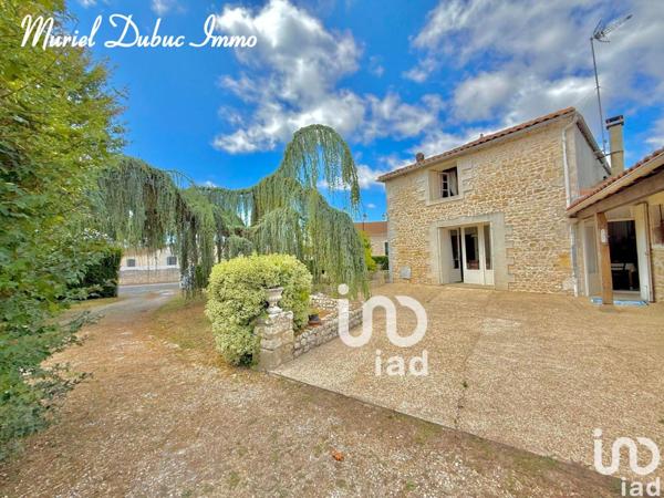 Maison à vendre 6 pièces 171 m² Saint-Just-Luzac