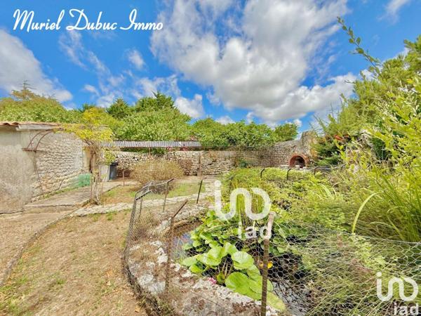 Maison à vendre 6 pièces 171 m² Saint-Just-Luzac