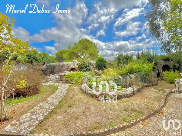 Maison à vendre 6 pièces 171 m² Saint-Just-Luzac