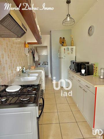 Maison à vendre 6 pièces 171 m² Saint-Just-Luzac