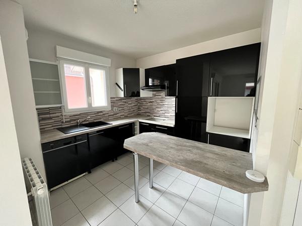 Appartement Chavanoz 3 pièce(s) 58.33 m2