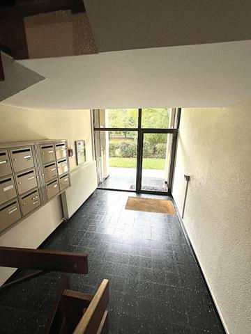 REIMS SAINT REMI : Appartement 3 chambres - balcons - cave
