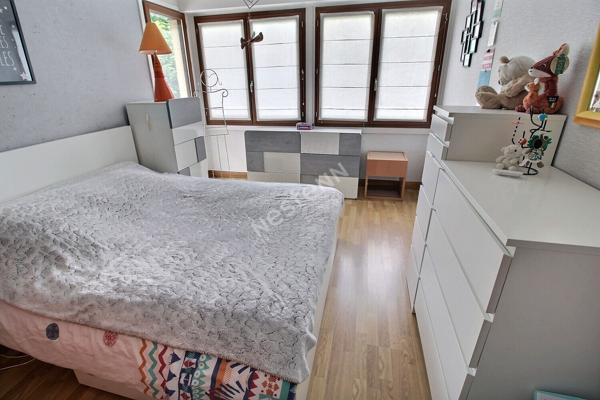 REIMS SAINT REMI : Appartement 3 chambres - balcons - cave