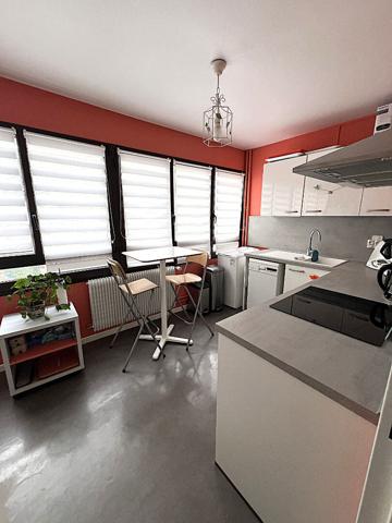REIMS SAINT REMI : Appartement 3 chambres - balcons - cave