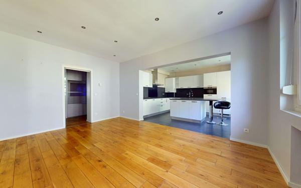 Appartement à vendre    4 pièces • 90,16 m2 Marange-Silvange