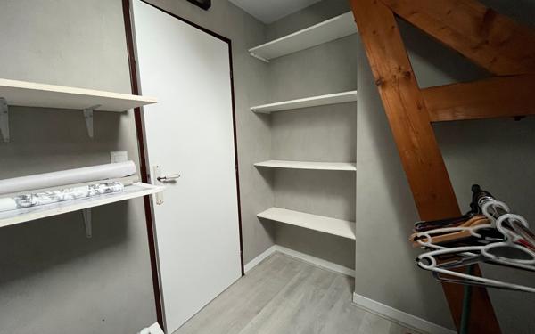 Maison à louer    5 pièces •  Angerville-la-Campagne