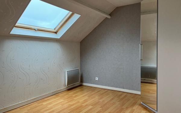 Maison à louer    5 pièces •  Angerville-la-Campagne