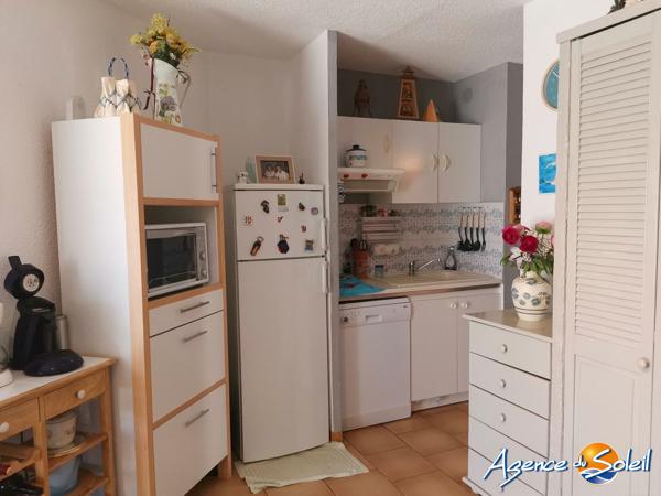 Appartement à Saint-Pierre-la-Mer REZ DE JARDIN T2 BAS ST PIERRE