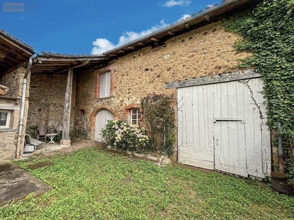 Maison à vendre à Vayres en Haute-Vienne (87600), ref : 87056-758