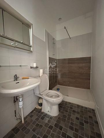 Maison Poissy 3 pièce(s) 46.63 m2 Loyer 1 060 €/mois **  - Référence  9207
