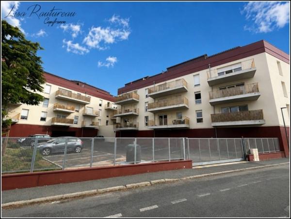 Studio - MONTAIGU VENDEE (85)