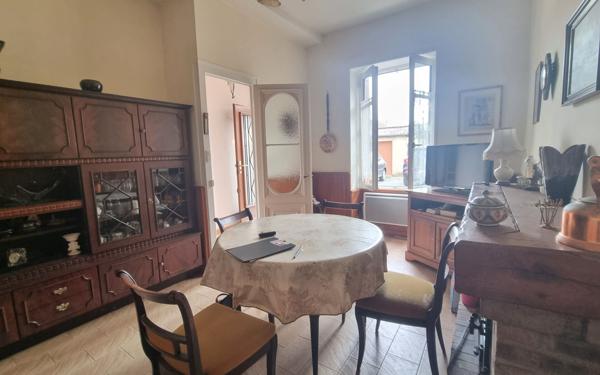 Maison à vendre    3 pièces •  Trévoux