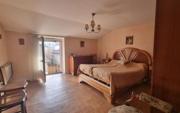 Maison à vendre    3 pièces •  Trévoux