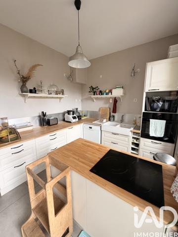 Maison à vendre 7 pièces 155 m² Saintes