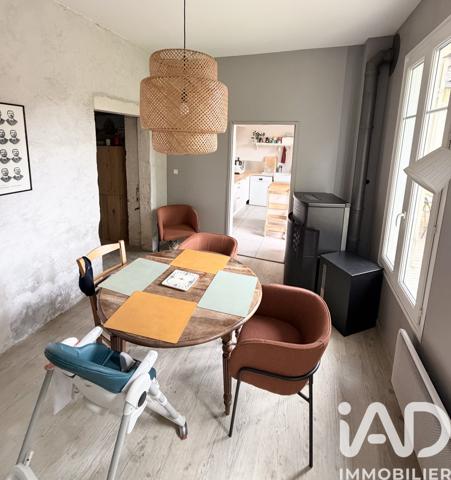 Maison à vendre 7 pièces 155 m² Saintes