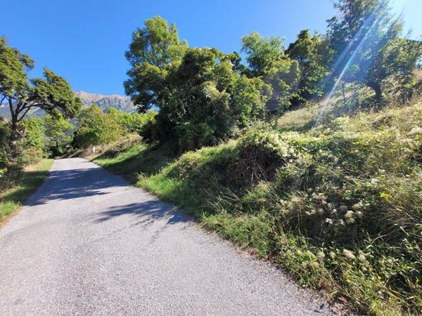 Terrain à vendre    Puy-Saint-Eusèbe