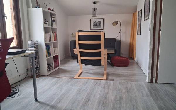 Appartement à louer    2 pièces •  Saintes