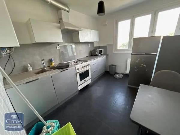 Appartement à louer 3 pièces 54.11m² Saint-Étienne (42100)