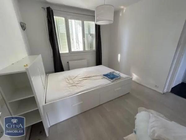 Appartement à louer 3 pièces 54.11m² Saint-Étienne (42100)