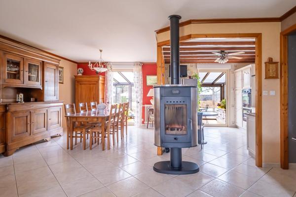 Maison à SAVIGNE-L'EVEQUE, 72460 - 6 pièces 130m²
