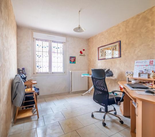 Maison à SAVIGNE-L'EVEQUE, 72460 - 6 pièces 130m²