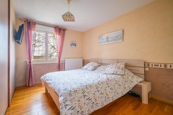 Maison à SAVIGNE-L'EVEQUE, 72460 - 6 pièces 130m²