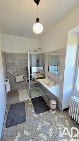 Maison à vendre 5 pièces 155,48 m² Lignac