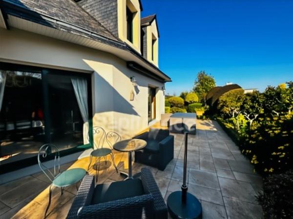 A vendre - Maison 7 pièces (160 m²) lumineuse à PLOUGASTEL DAOULAS 29470