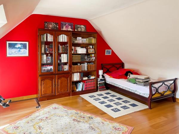 A vendre - Maison 7 pièces (160 m²) lumineuse à PLOUGASTEL DAOULAS 29470