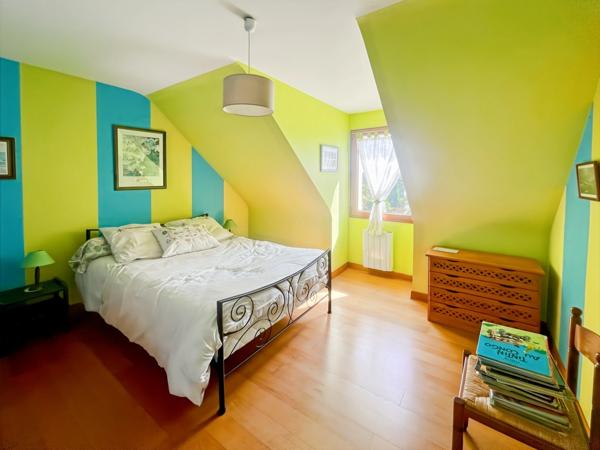 A vendre - Maison 7 pièces (160 m²) lumineuse à PLOUGASTEL DAOULAS 29470