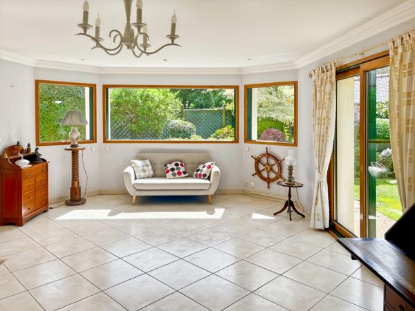 A vendre - Maison 7 pièces (160 m²) lumineuse à PLOUGASTEL DAOULAS 29470