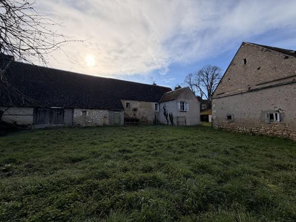 Maison 59 000 € Saint-Hilaire-en-Lignières 3 p 89 m² DPE G